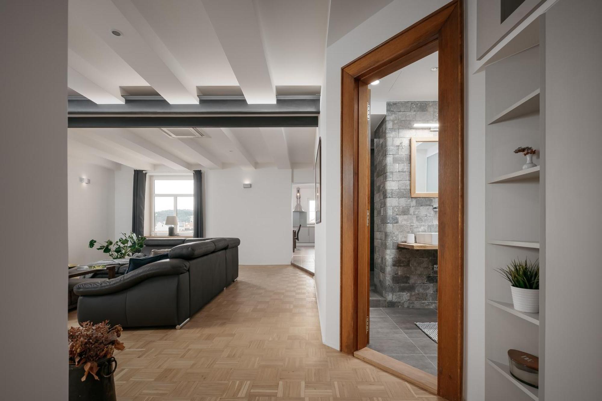 Dot 3 Bdr Apartment With Tyn Cathedral View & Ac Praga Esterno foto