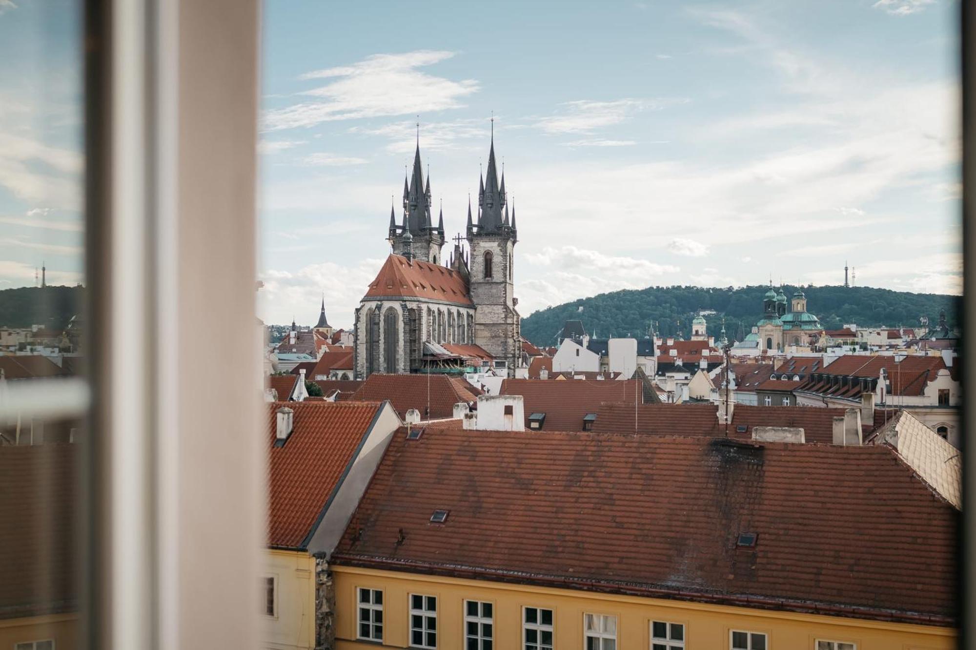 Dot 3 Bdr Apartment With Tyn Cathedral View & Ac Praga Esterno foto